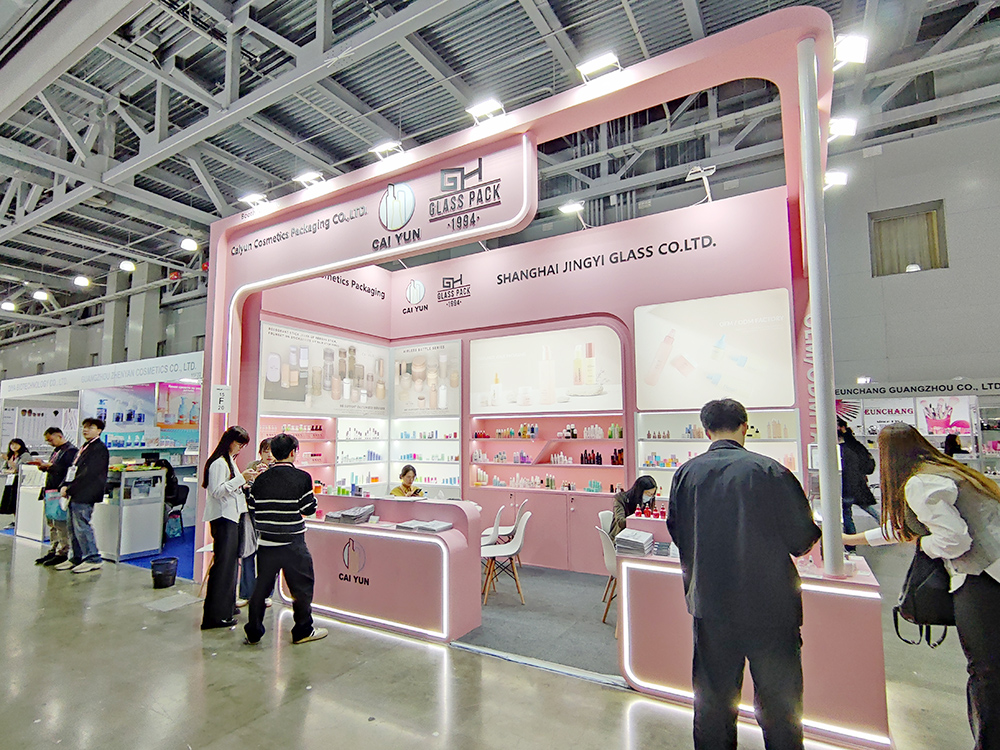 2025.10.15-18 Intercharm Moscow ,Russia